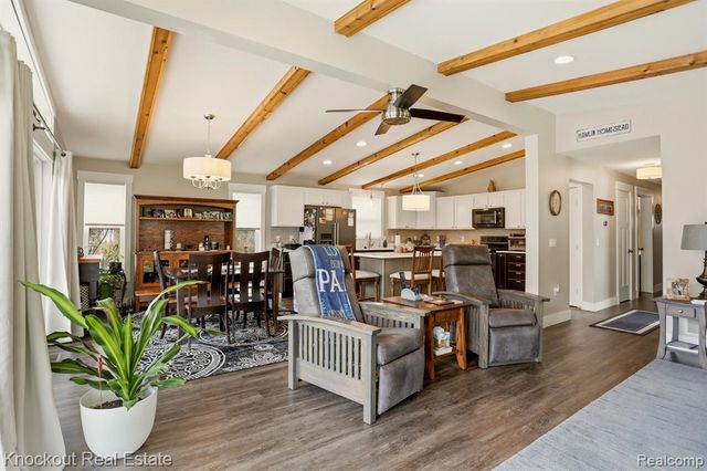 10413 Elms Road, Montrose, MI 48457