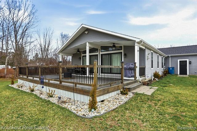10413 Elms Road, Montrose, MI 48457