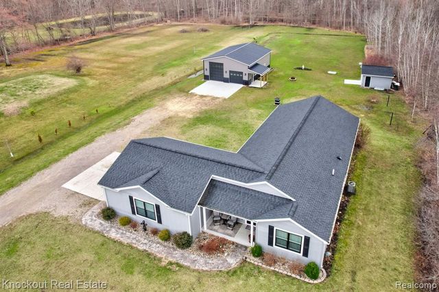 10413 Elms Road, Montrose, MI 48457