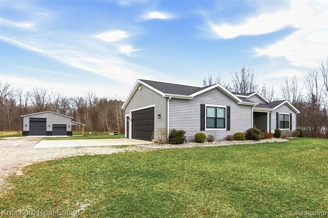 10413 Elms Road, Montrose, MI 48457