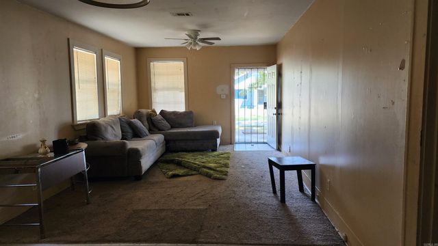 2000 S Valentine Street, Little Rock, AR 72204