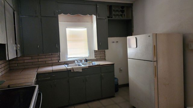 2000 S Valentine Street, Little Rock, AR 72204