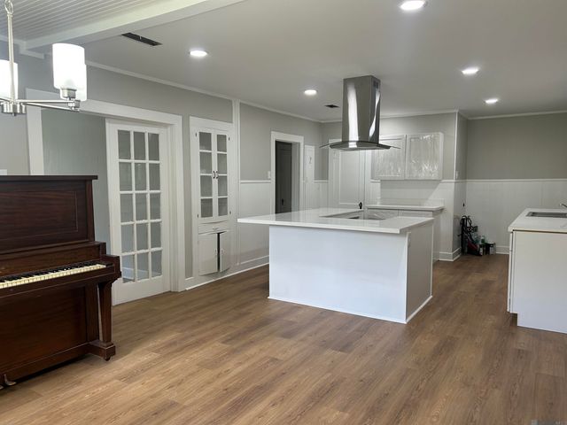 13332 Plank Rd, Baker, LA 70714