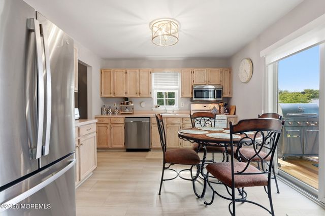 1 Red Maple Drive, Brick, NJ 08724