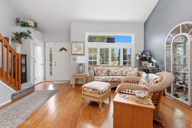 1 Red Maple Drive, Brick, NJ 08724