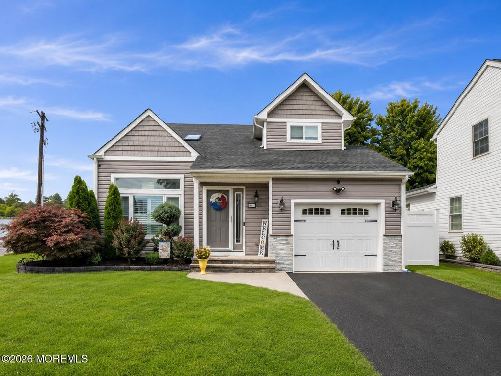 1 Red Maple Drive, Brick, NJ 08724