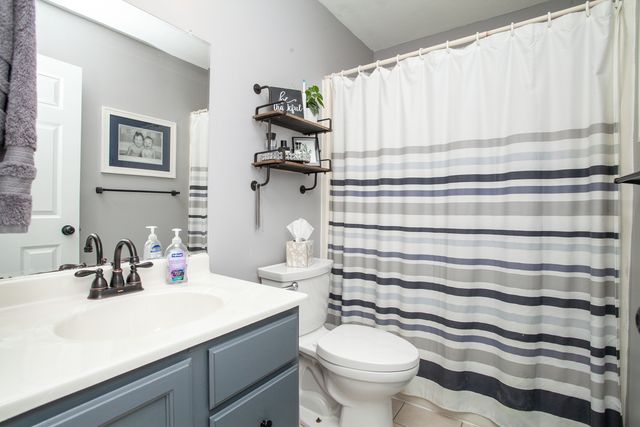 1308 Mill Creek Road, Bloomington, IL 61704