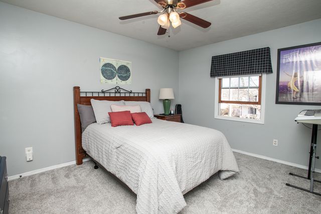 1308 Mill Creek Road, Bloomington, IL 61704