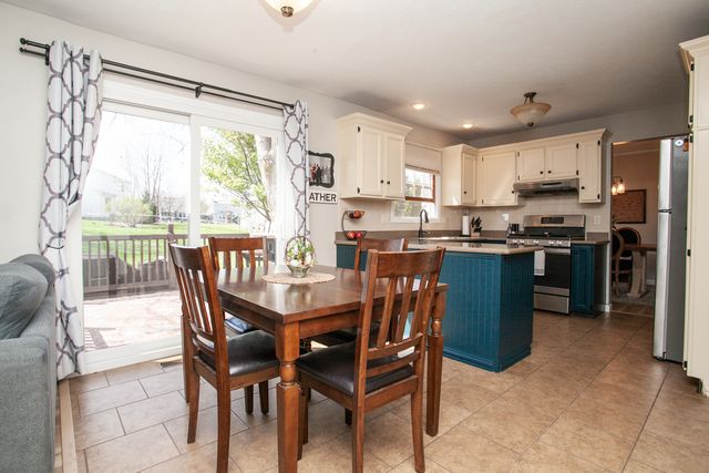 1308 Mill Creek Road, Bloomington, IL 61704