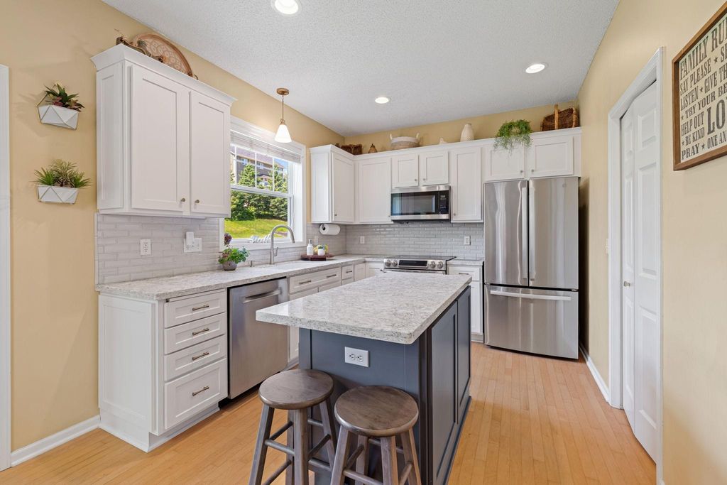 14124 55th Avenue N, Plymouth, MN 55446 — photo 3