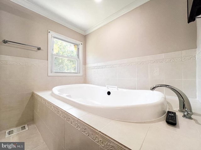 14913 LEAR LN, Silver Spring, MD 20905