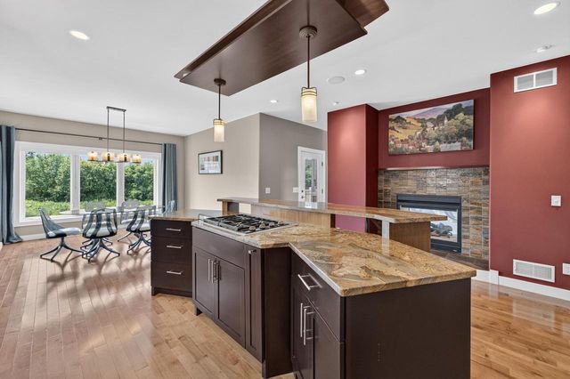 818 Pine Hill Drive, Verona, WI 53593