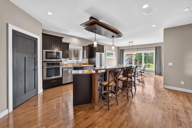 818 Pine Hill Drive, Verona, WI 53593