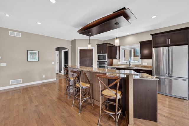 818 Pine Hill Drive, Verona, WI 53593