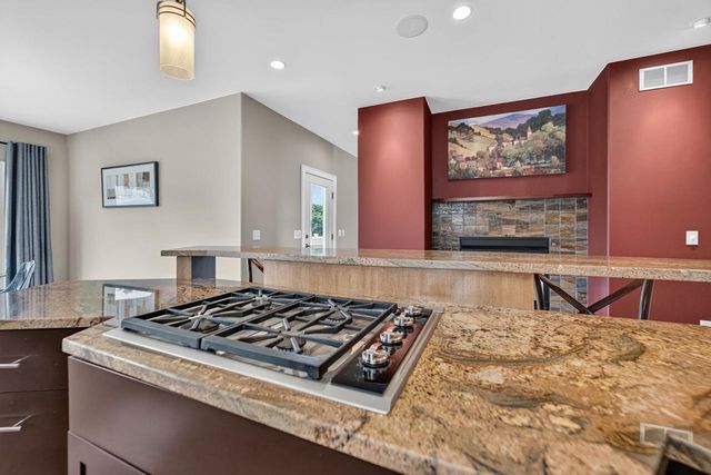 818 Pine Hill Drive, Verona, WI 53593