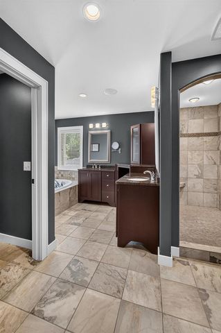 818 Pine Hill Drive, Verona, WI 53593