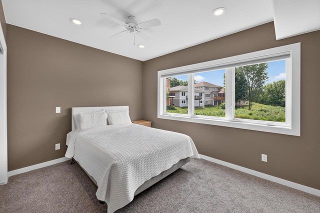 818 Pine Hill Drive, Verona, WI 53593