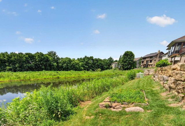 818 Pine Hill Drive, Verona, WI 53593