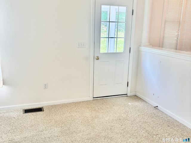 91 Valley View Road, Manchester, CT 06040
