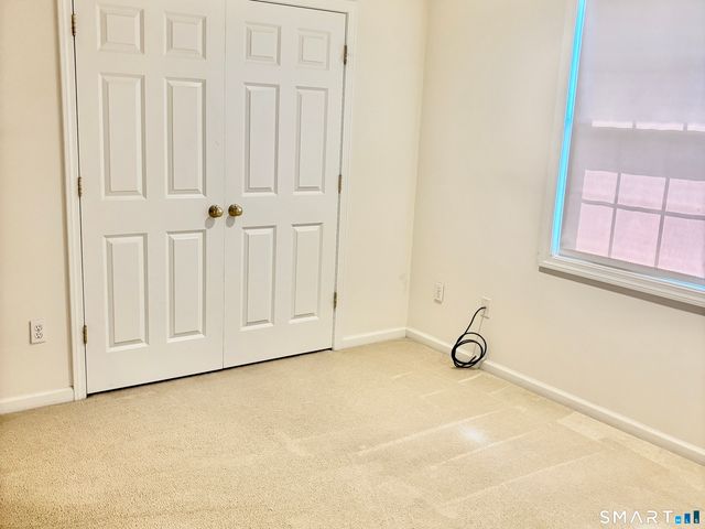 91 Valley View Road, Manchester, CT 06040