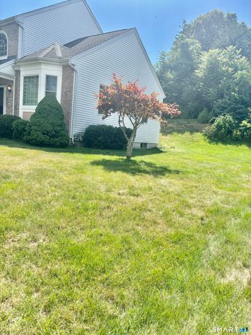 91 Valley View Road, Manchester, CT 06040