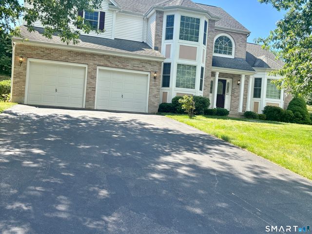 91 Valley View Road, Manchester, CT 06040