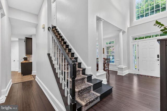 8020 AMSTERDAM CT, Gainesville, VA 20155