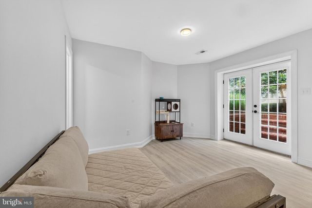 8020 AMSTERDAM CT, Gainesville, VA 20155