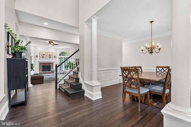 8020 AMSTERDAM CT, Gainesville, VA 20155
