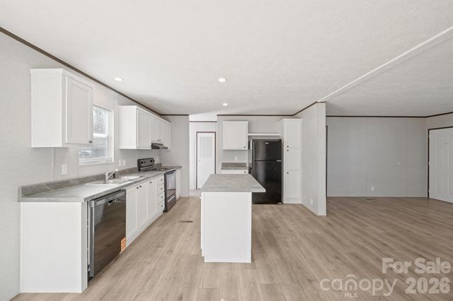 3613 Jamestown Road, Morganton, NC 28655