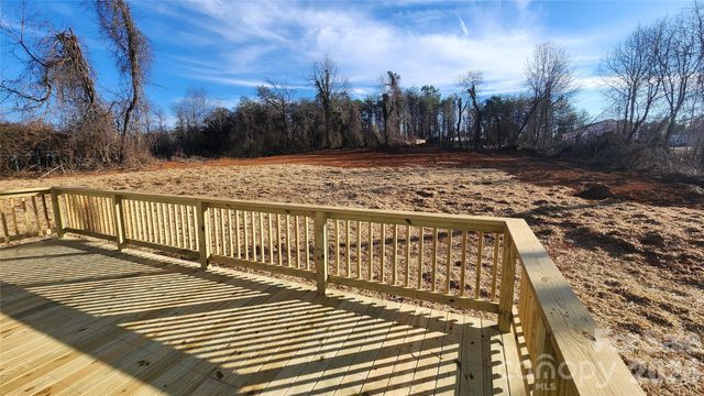 3613 Jamestown Road, Morganton, NC 28655