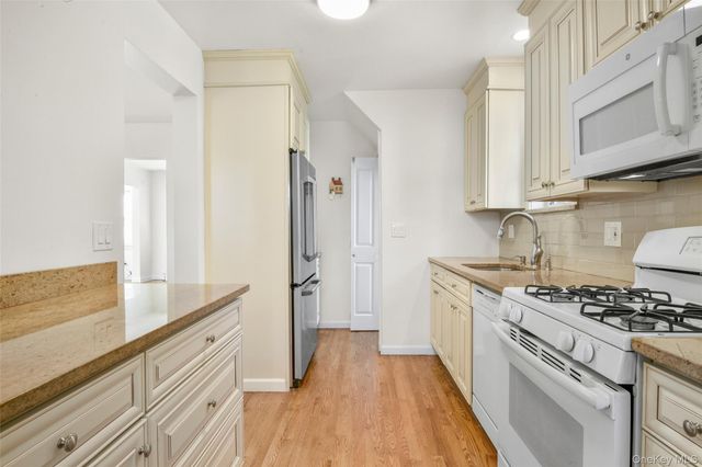 323 Wagner Avenue, Mamaroneck, NY 10543