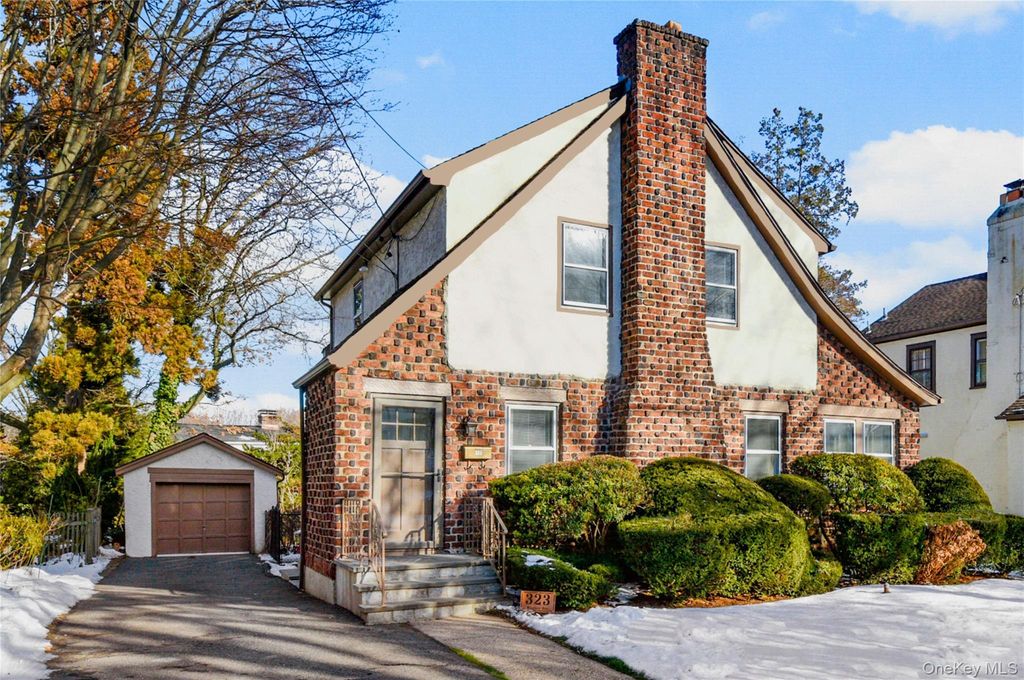 323 Wagner Avenue, Mamaroneck, NY 10543