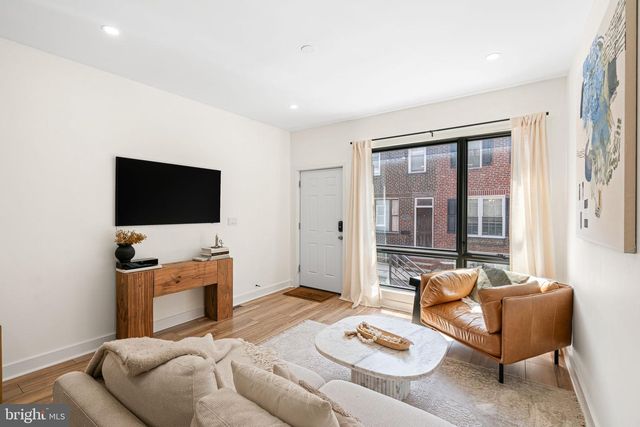 2231 EARP ST, Philadelphia, PA 19146