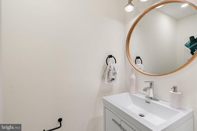 2231 EARP ST, Philadelphia, PA 19146