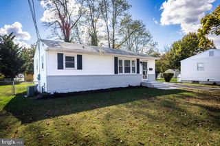 8 REDDING CIR, Middletown, DE 19709