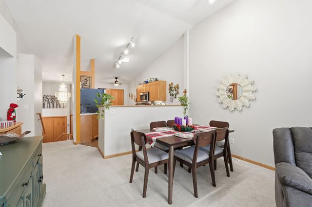 3909 93rd Avenue N, Brooklyn Park, MN 55443