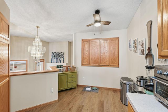 3909 93rd Avenue N, Brooklyn Park, MN 55443