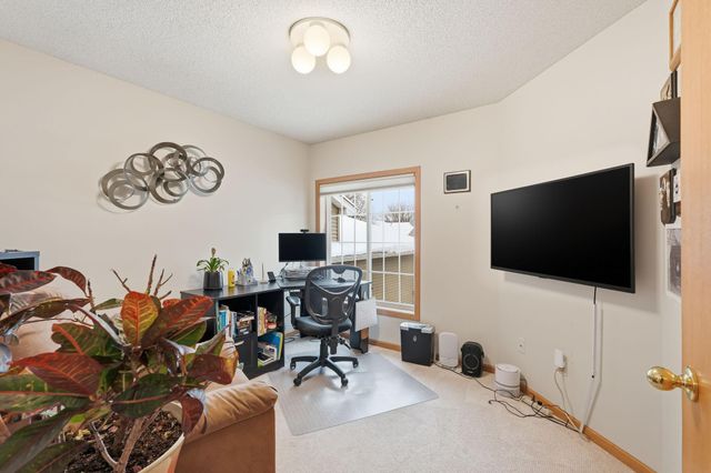 3909 93rd Avenue N, Brooklyn Park, MN 55443