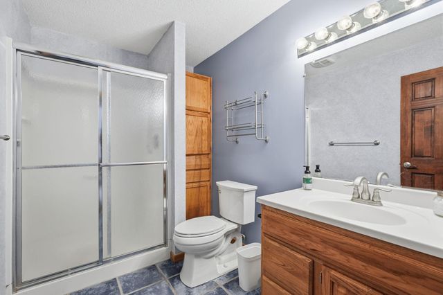 3909 93rd Avenue N, Brooklyn Park, MN 55443