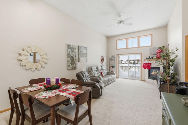 3909 93rd Avenue N, Brooklyn Park, MN 55443