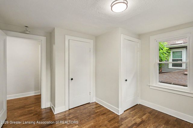821 N Verlinden Avenue, Lansing, MI 48915