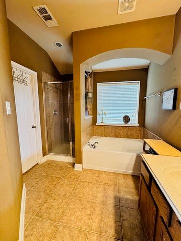 3018 Pinecrest Drive, Melissa, TX 75454