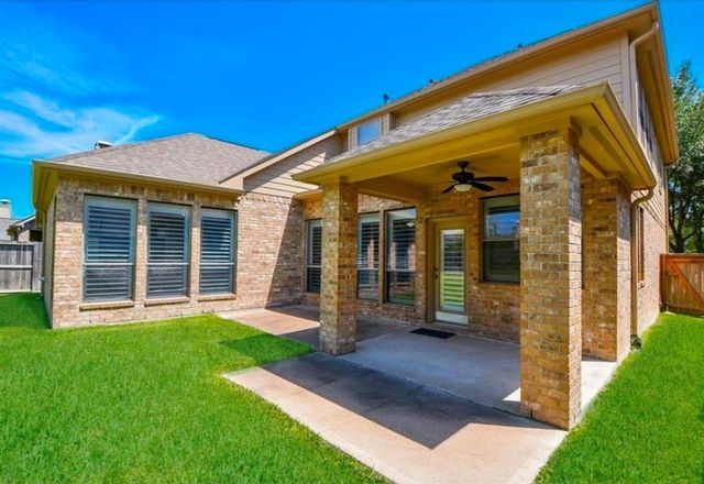 18434 N Settlers Shore Drive, Cypress, TX 77433