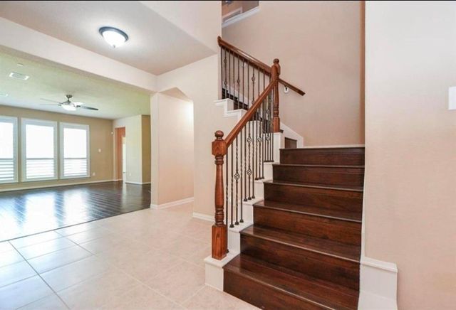 18434 N Settlers Shore Drive, Cypress, TX 77433