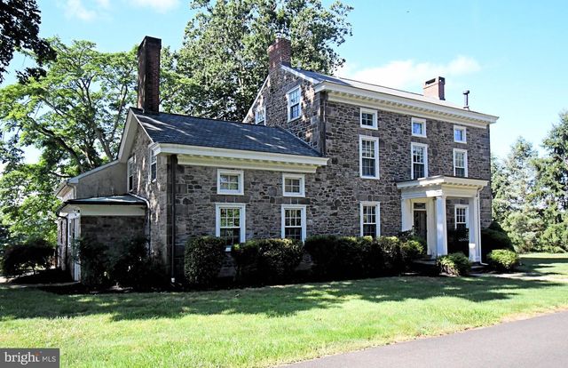 381 HOLLAND RD, Holland, PA 18966