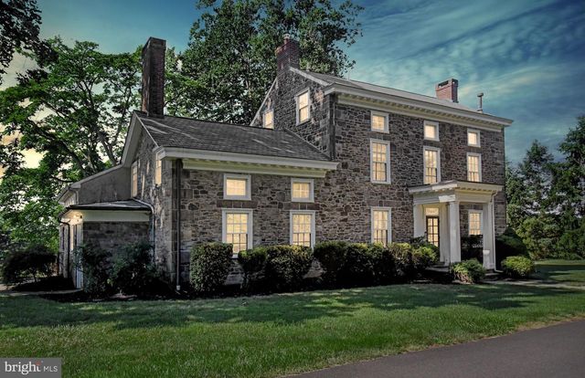 381 HOLLAND RD, Holland, PA 18966