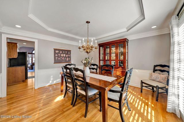 839 Lake Forest Pkwy, Louisville, KY 40245