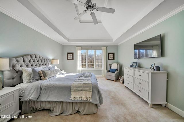 839 Lake Forest Pkwy, Louisville, KY 40245