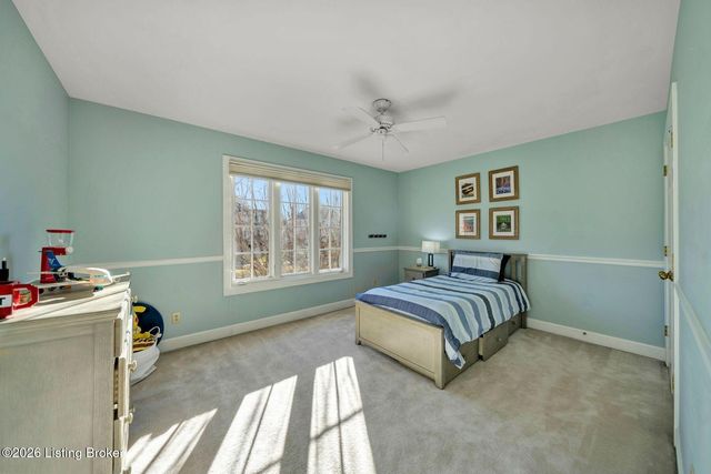 839 Lake Forest Pkwy, Louisville, KY 40245